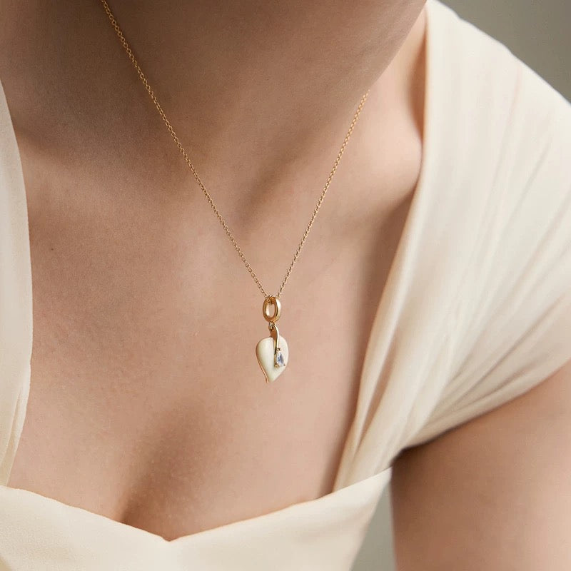 Calla Lily Pendant Necklace
