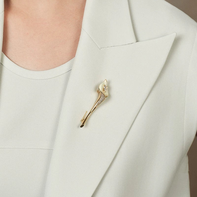 Calla Lily Brooch