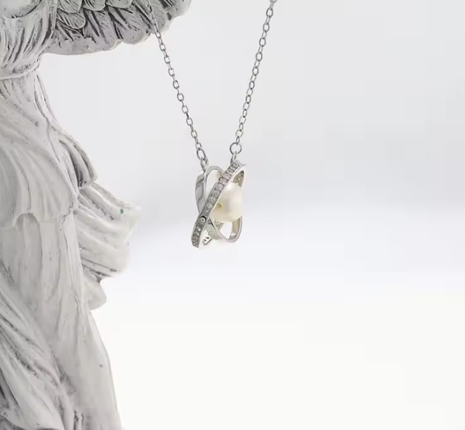 Seren Pearl Necklace