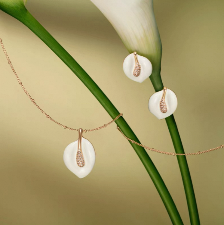 Calla Lily Earrings